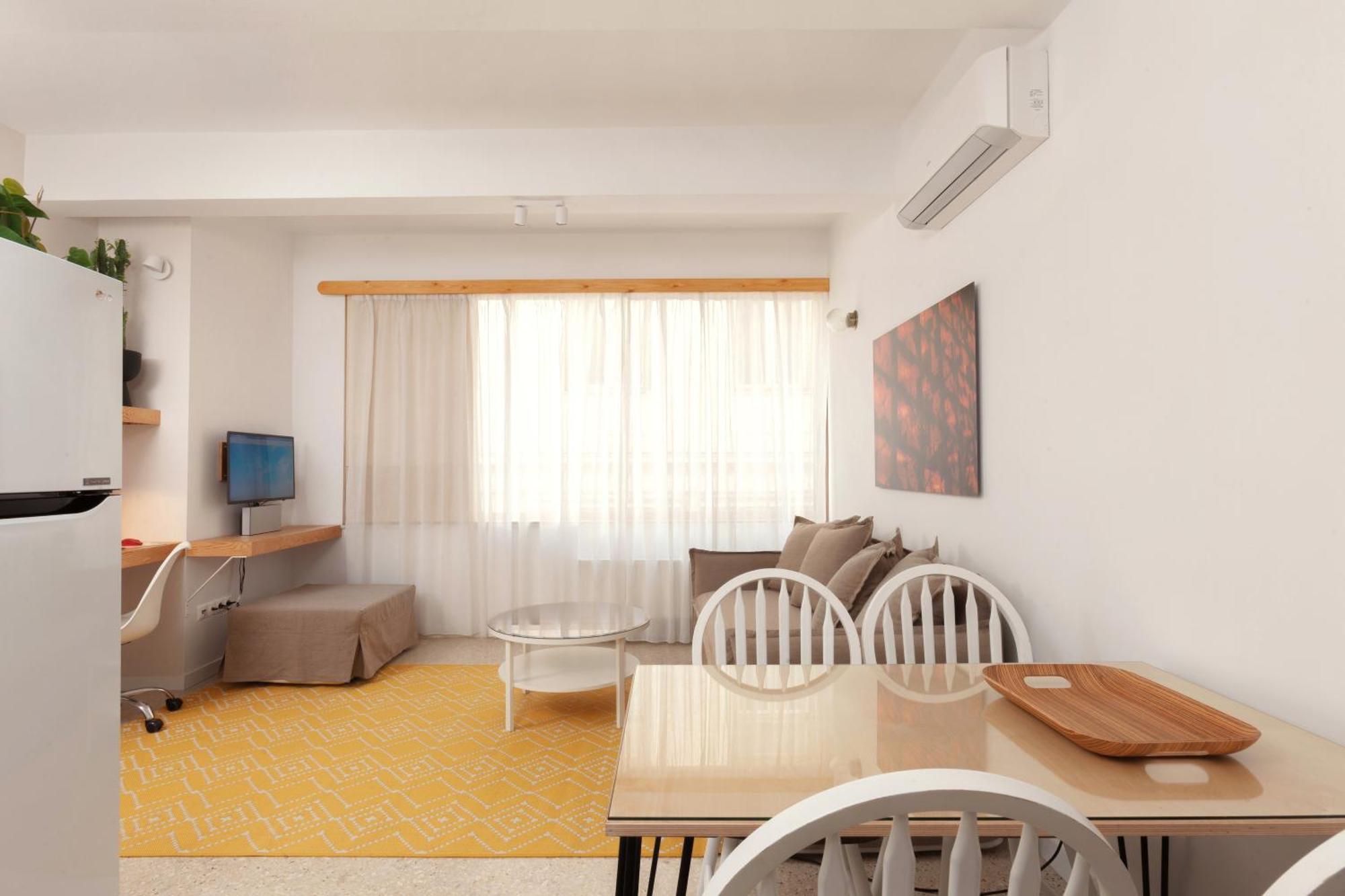 One-Bedroom Suite